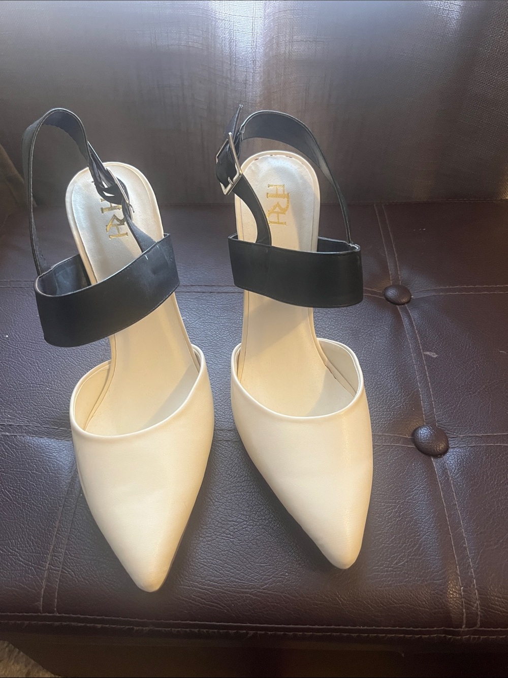 FRH Cream Pointed-Toe Slingback Heels with Black Strap